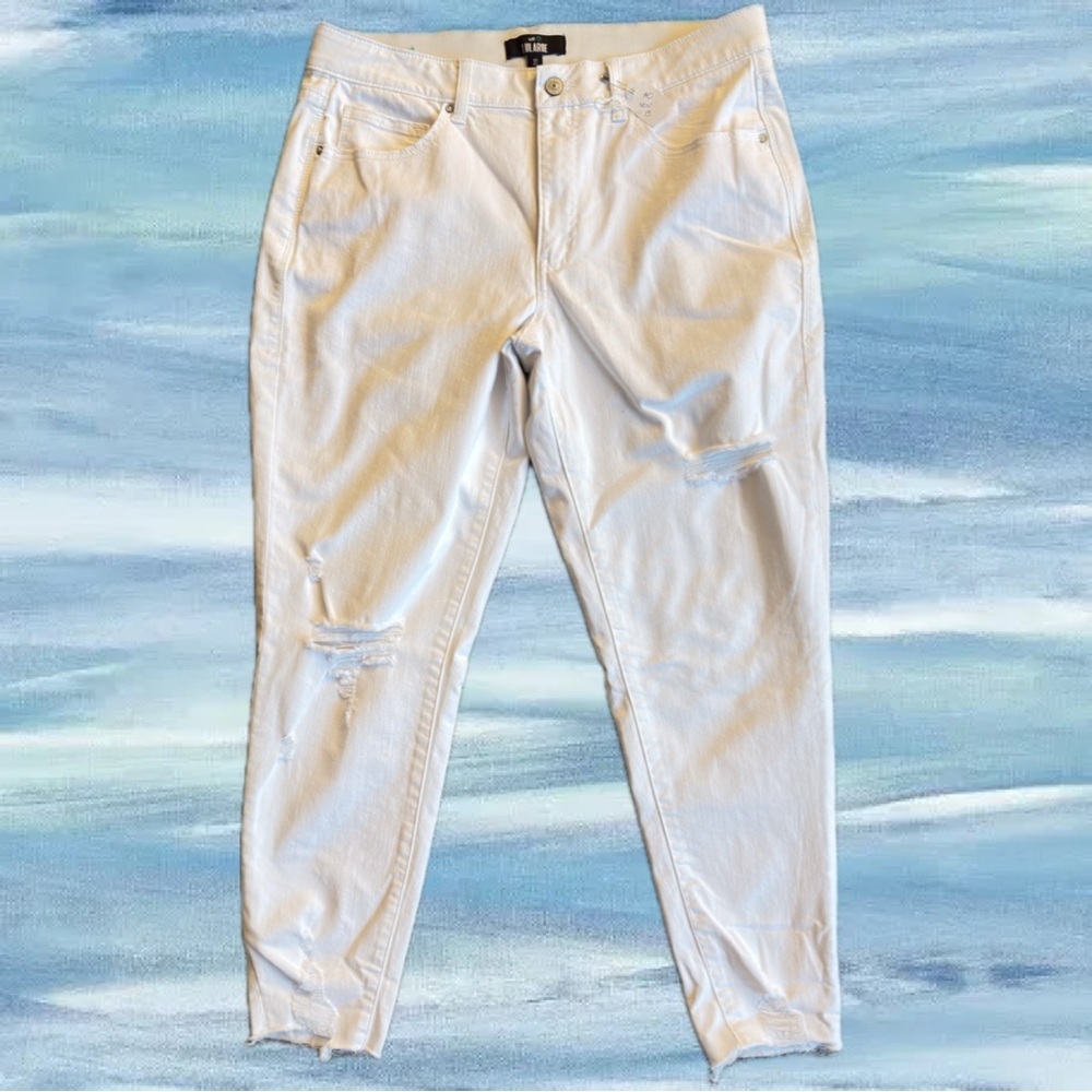LuLaRoe White Distressed Jeans - Like New